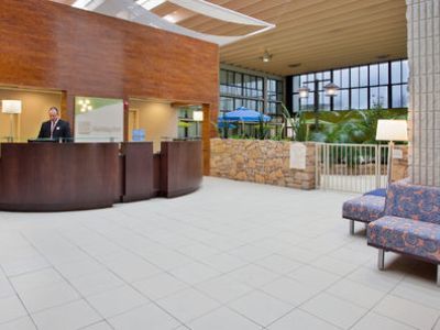 Wingate By Wyndham Kansas 3*