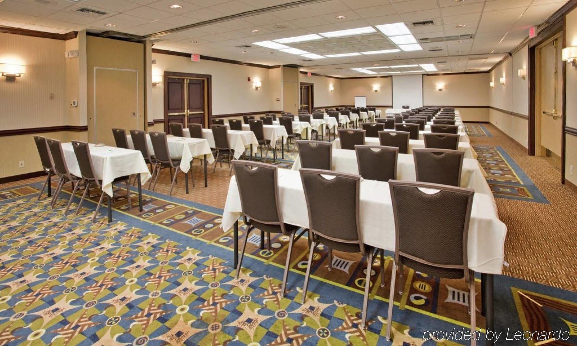 Wingate By Wyndham Kansas