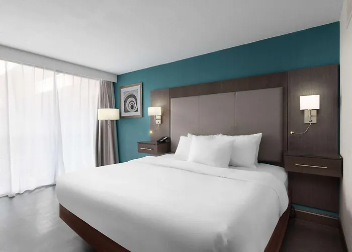 Wingate By Wyndham Kansas City
