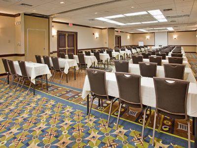 Hotel Wingate By Wyndham Kansas Kansas City
