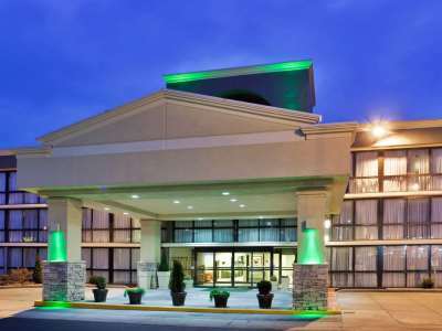 Hotel Wingate By Wyndham Kansas Kansas City